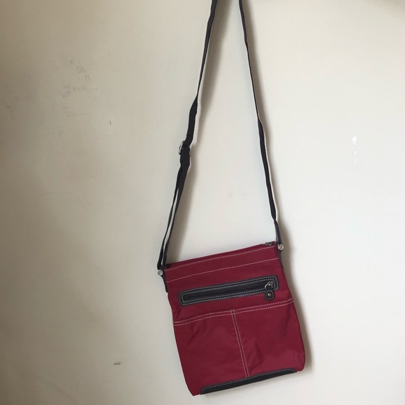 Lauren Conrad cross-over purse - Picture 1 of 4